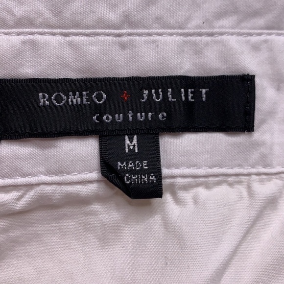 Romeo and Juliet Couture Long Sleeve button down medium white - Picture 3 of 6
